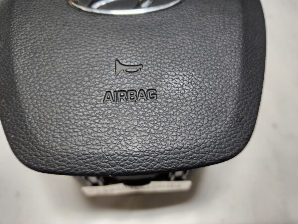 2015 - 2017 Hyundai Sonata Drivers Steering Wheel & Knee Airbags - Image 6