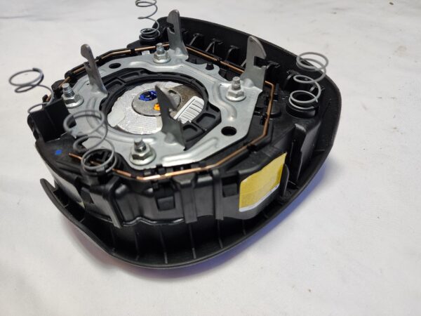 2008 - 2009 Pontiac G8 Drivers Steering Wheel Airbag (61805330) - Image 6