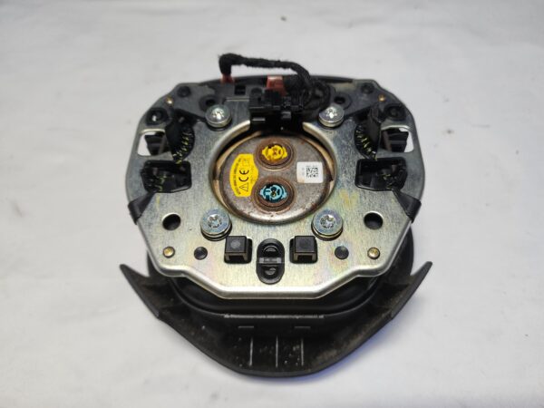 2015 - 2023 Chrysler 300 Drivers Steering Wheel & Knee Airbags - Image 6