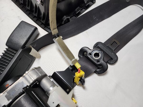 2002 - 2006 Acura RDX Drivers & Passengers Airbags & Seatbelts - Image 11